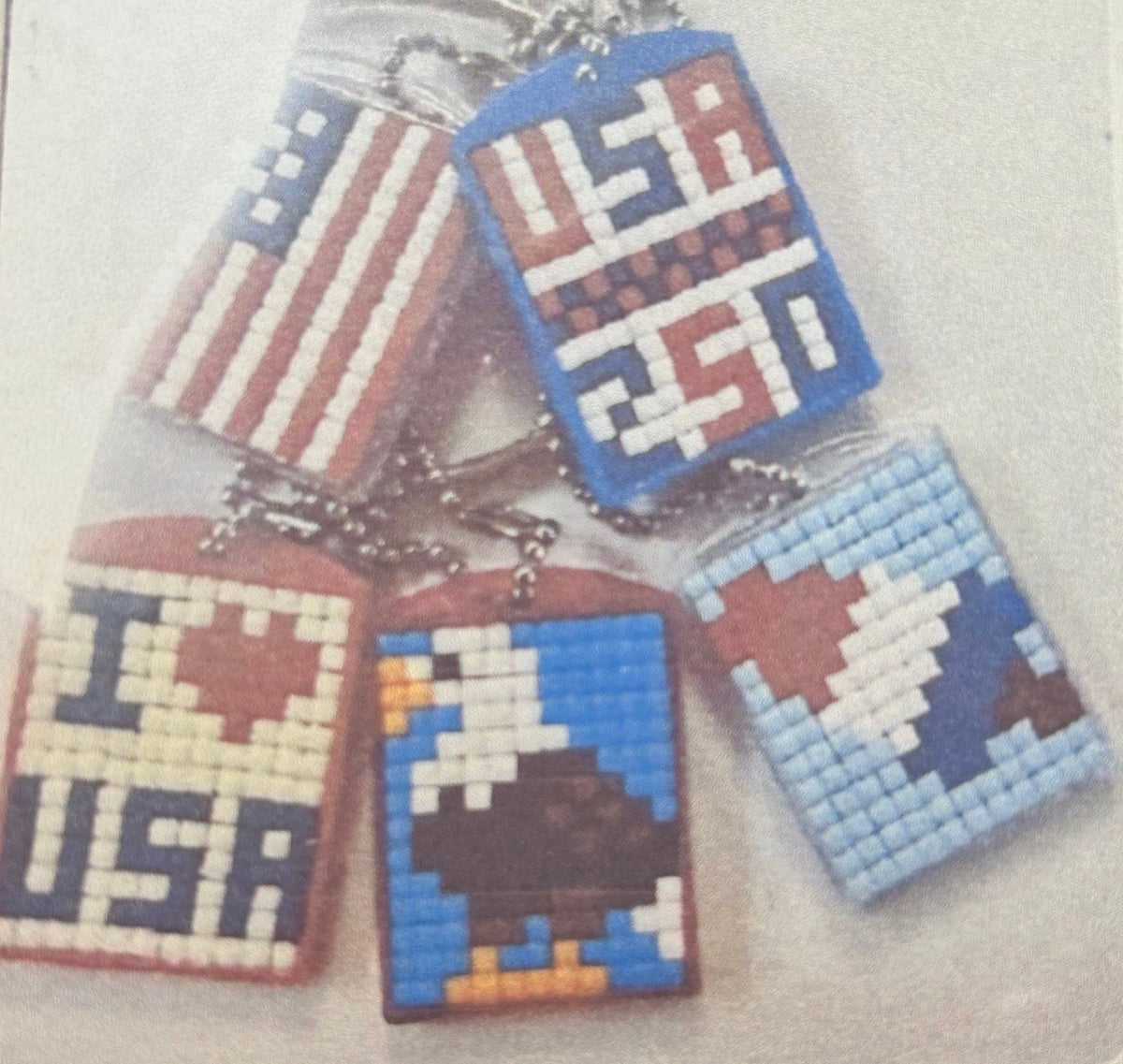 Pixel Medallion Keychain 5 Pack - USA 250 - CMKUSA 250