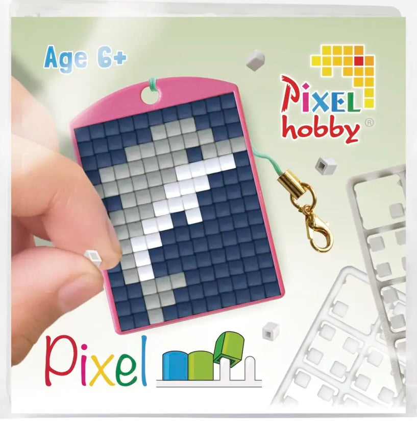Pixel Medallion Keychain - Dolphin 23133