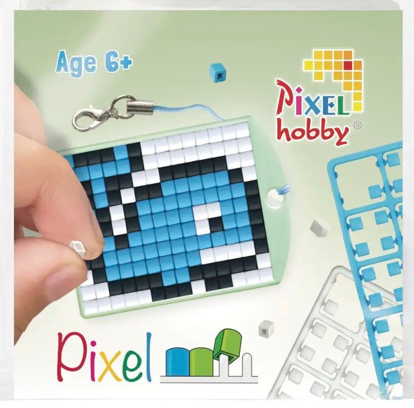 Pixel Medallion Keychain - Whale 23110