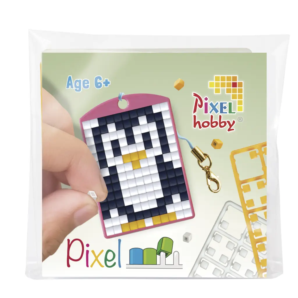 Pixel Medallion Keychain - Penguin 23104