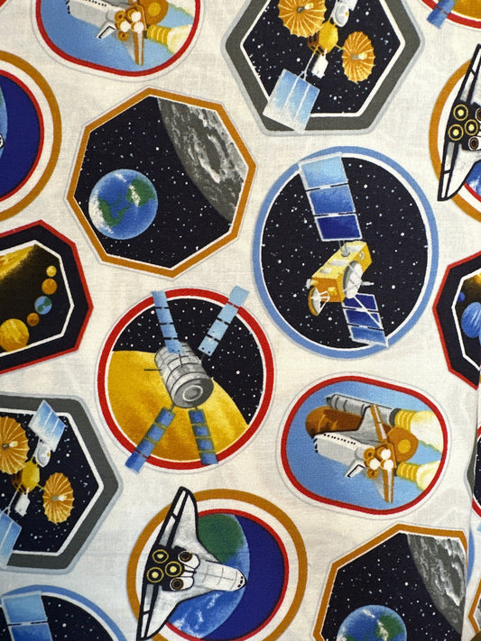 Space Decal White - 3384W-09