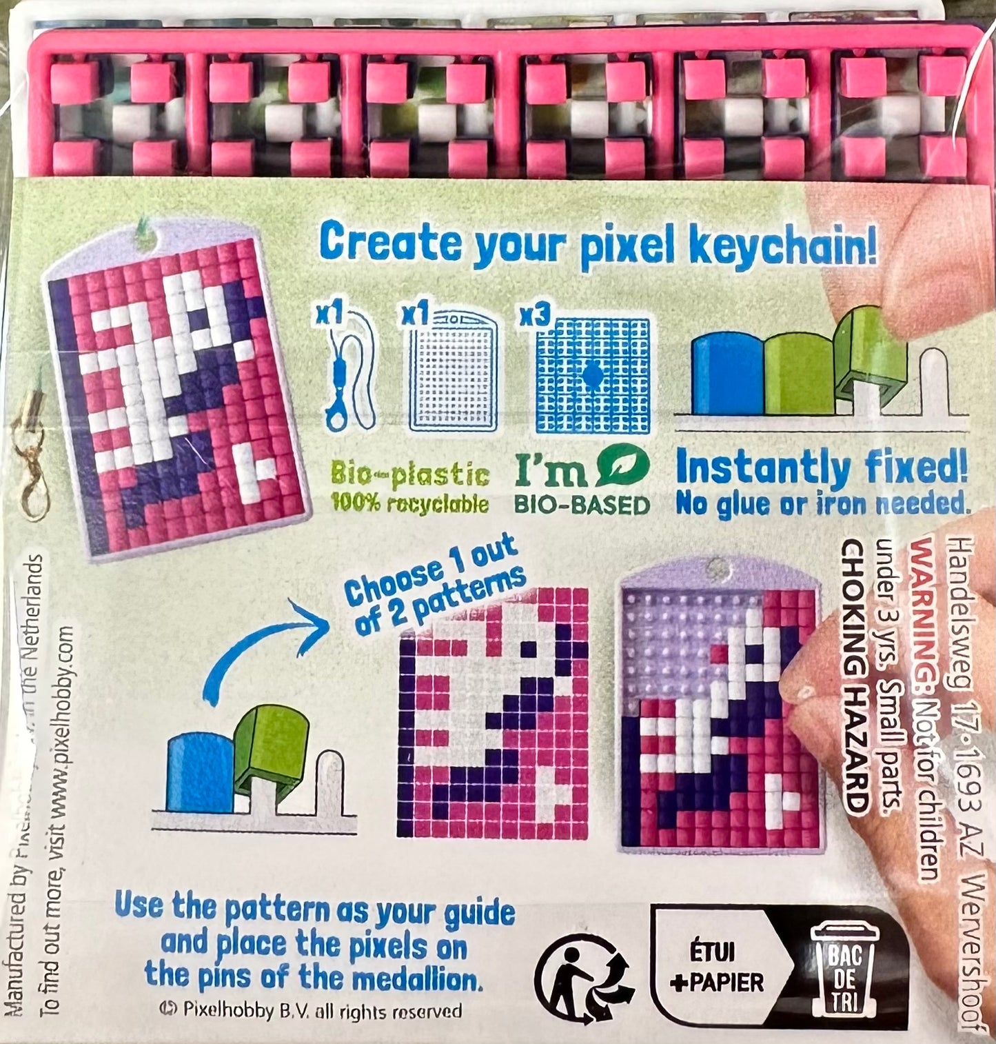 Pixel Medallion Keychain - Unicorn 23111