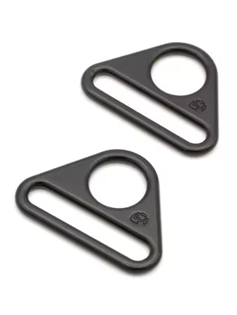 1.5" triangle rings black