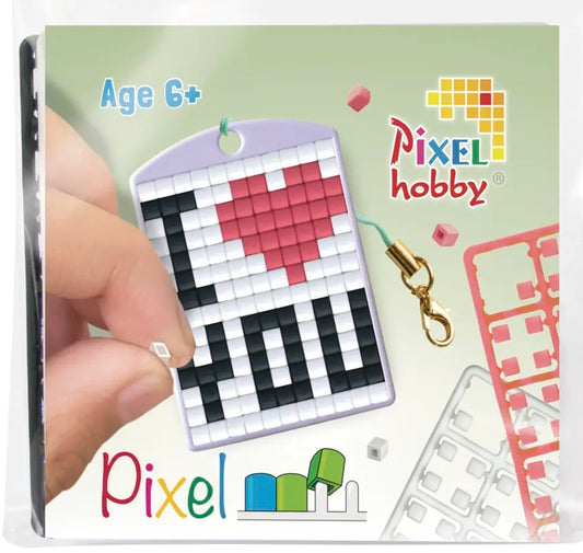 Pixel Medallion Keychain - I Love You 23106
