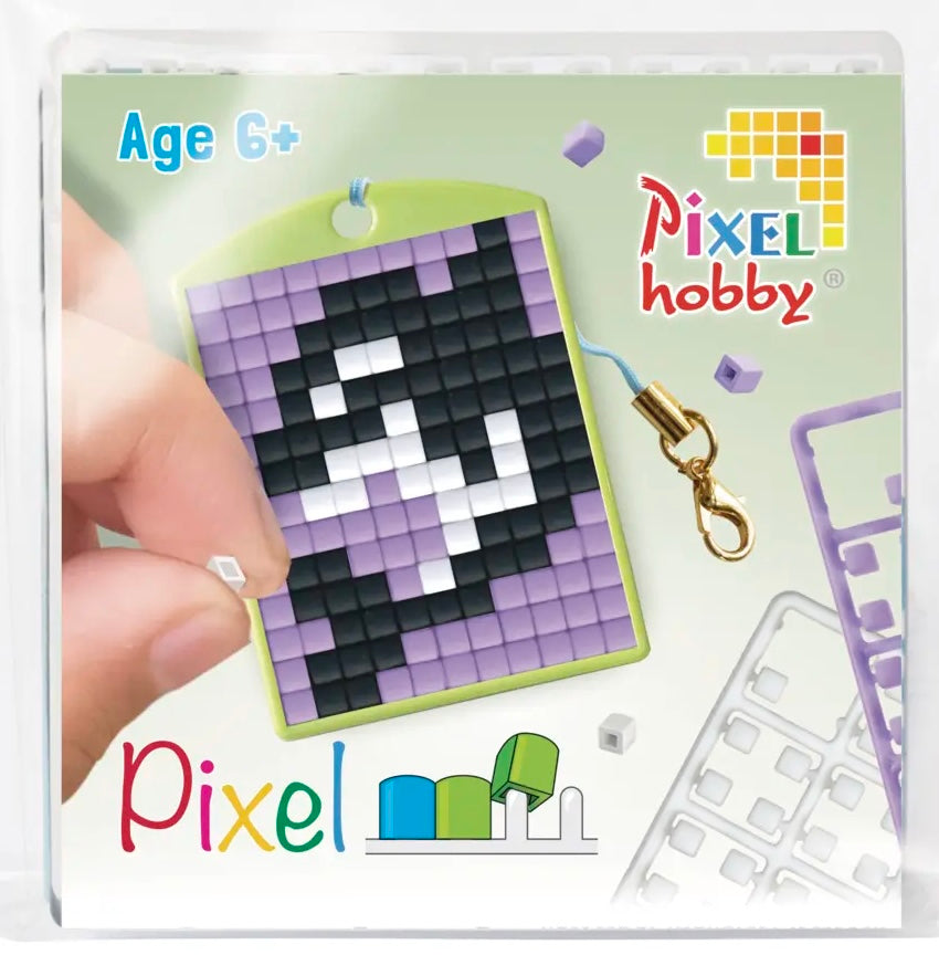 Pixel Medallion Keychain - Orca 23121